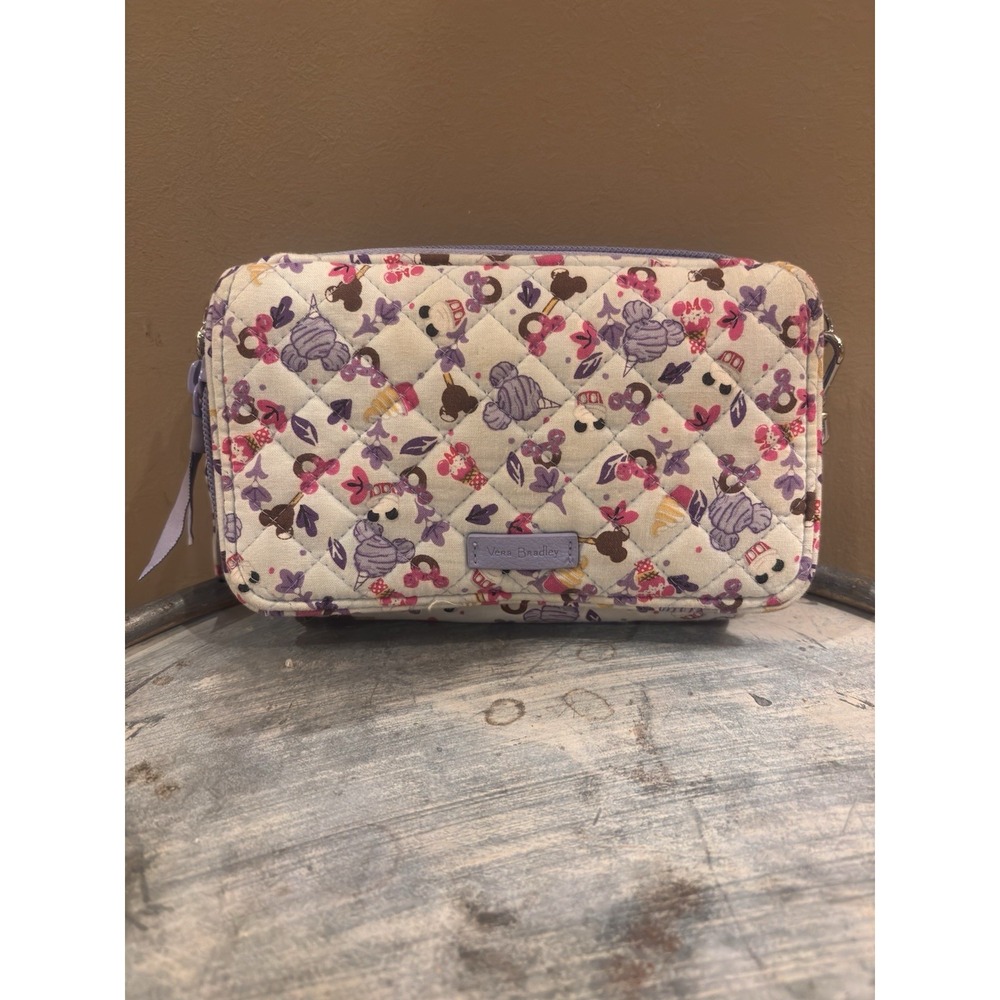 Disney Vera‎ Bradley RFID Wristlet Snacks Sweet Treats  2020 New Without Rags